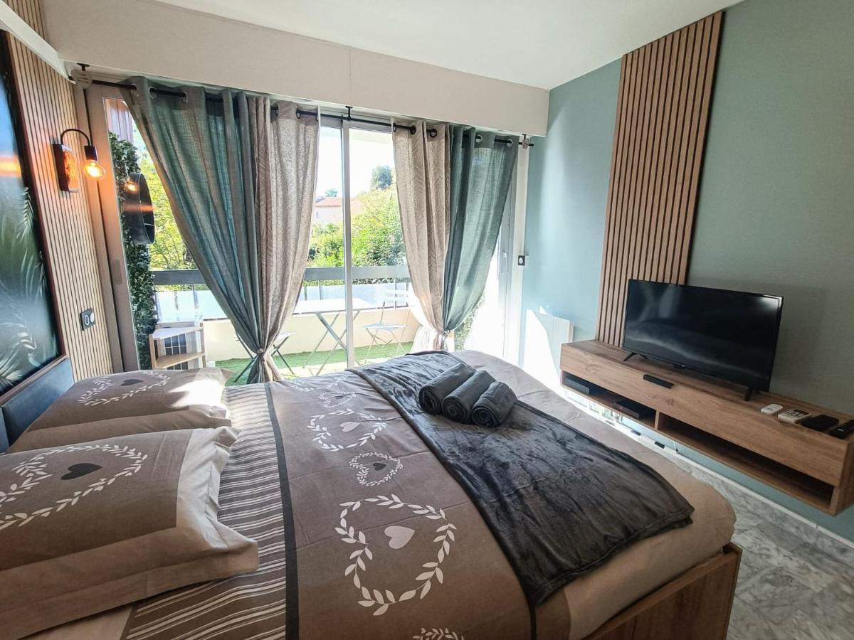 Leman Holidays - Le Palm Mandelieu Exterior foto